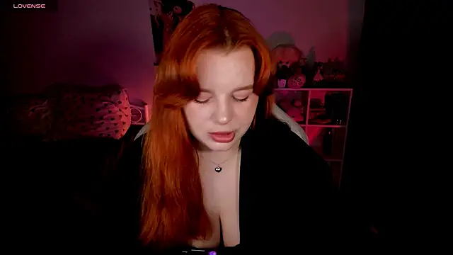 Snapshot of _Lisa_x chatting on 10-01-25, 04:55  Lisa x online show from 10-01-25, 04:55