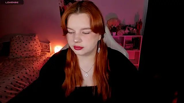  Lisa x online show from 10-27-25, 05:19