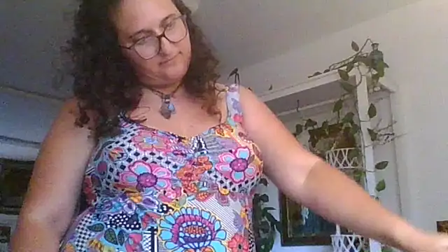 Snapshot of juicyrubies chatting on 09-20-25, 02:44 juicyrubies online show from 09-20-25, 02:44