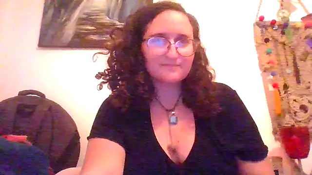 Snapshot of juicyrubies chatting on 01-14-25, 02:32 juicyrubies online show from 01-14-25, 02:32