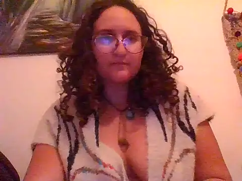 Snapshot of juicyrubies chatting on 01-05-25, 03:45 juicyrubies online show from 01-05-25, 03:45