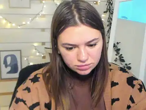 Josephine Kiss online show from 11-24-25, 02:06