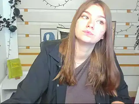 Josephine Kiss online show from 05-09-26, 07:45