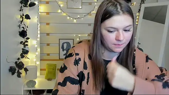 Josephine Kiss online show from 03-18-26, 01:02