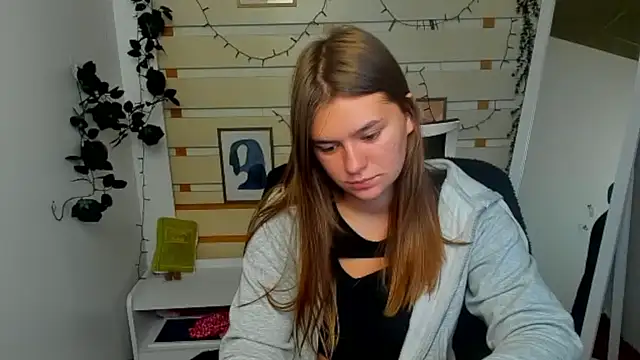 Josephine Kiss online show from 07-10-26, 03:23
