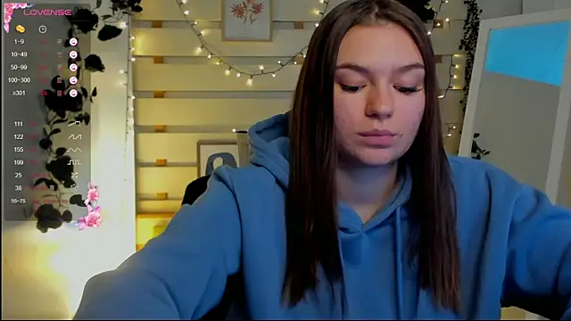 Josephine Kiss online show from 02-26-26, 01:22