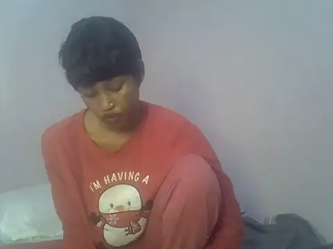 Snapshot of Sweet_Vinkah chatting on 10-06-25, 08:42 Sweet Vinkah online show from 10-06-25, 08:42