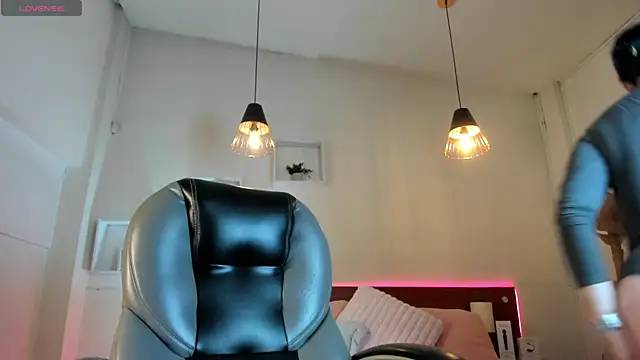 Snapshot of Jayden_Jonnes chatting on 01-15-26, 12:08 Jayden Jonnes online show from 01-15-26, 12:08