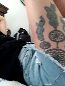 lincaramelo online show from 12-15-24, 09:09