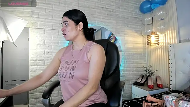 sussy  stone online show from 06-17-26, 12:04