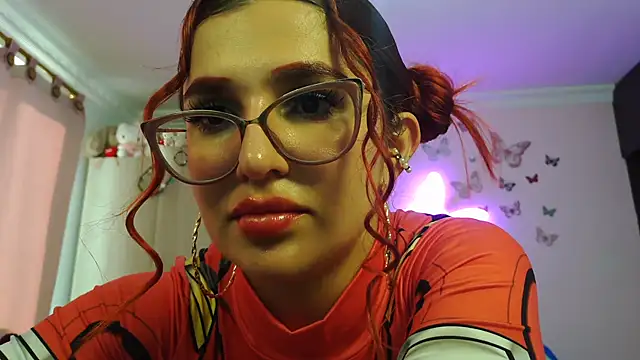 Snapshot of caroline_jonson chatting on 05-28-26, 02:01 caroline jonson online show from 05-28-26, 02:01