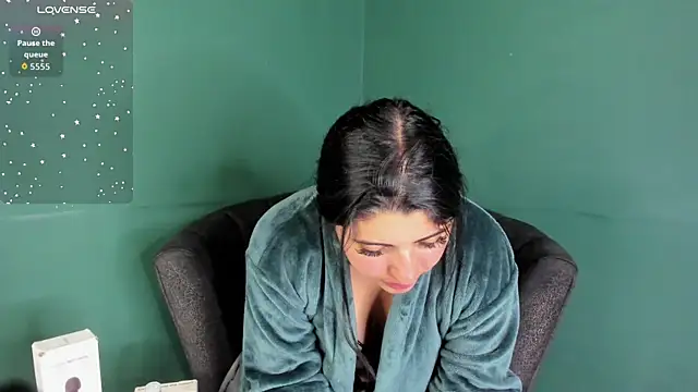 Danna 777  online show from 09-26-25, 11:00