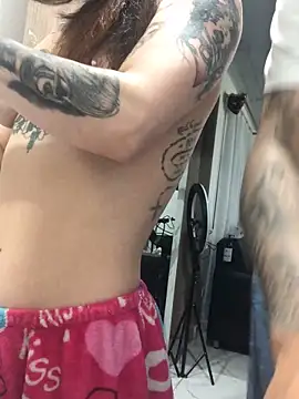 Tifanny Sweett online show from 10-22-25, 03:39