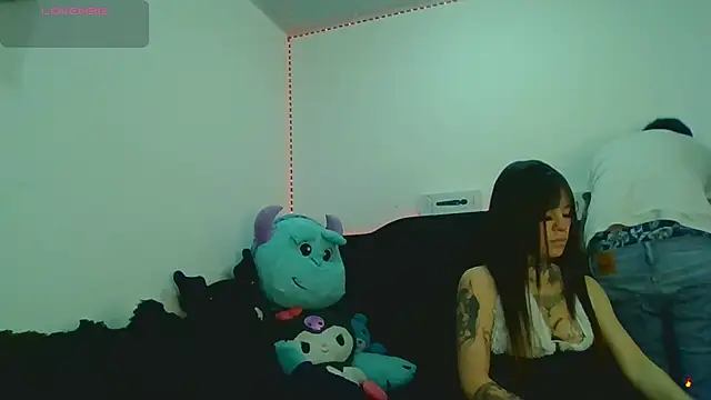 Tifanny Sweett online show from 12-19-25, 03:32