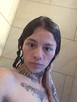 Tifanny Sweett online show from 09-16-25, 04:24