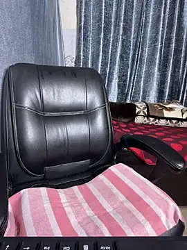 Snapshot of Ritu-Babe chatting on 02-01-26, 06:39 Ritu-Babe online show from 02-01-26, 06:39