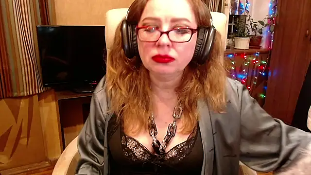 Snapshot of Miss_Tress chatting on 06-23-26, 09:57 Miss Tress online show from 06-23-26, 09:57