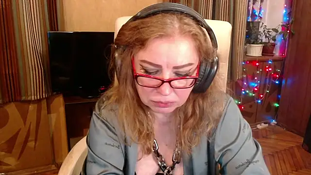 Snapshot of Miss_Tress chatting on 07-04-26, 09:41 Miss Tress online show from 07-04-26, 09:41
