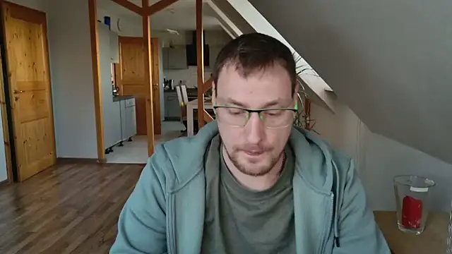 Snapshot of Relsxboy chatting on 01-08-25, 08:16 Relsxboy online show from 01-08-25, 08:16