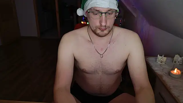 Snapshot of Relsxboy chatting on 12-26-24, 08:21 Relsxboy online show from 12-26-24, 08:21