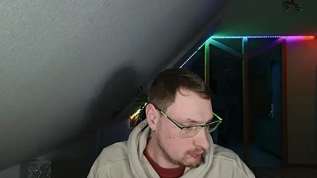 Snapshot of Relsxboy chatting on 03-04-25, 09:54 Relsxboy online show from 03-04-25, 09:54