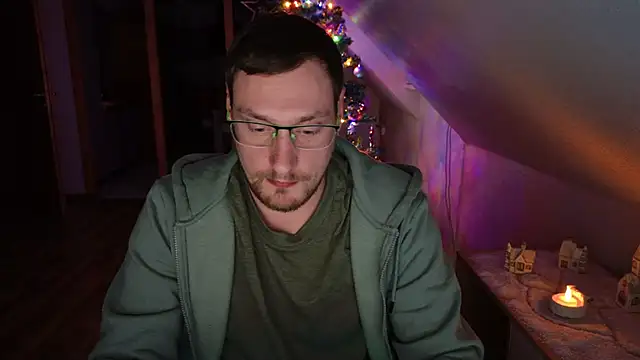 Snapshot of Relsxboy chatting on 12-11-24, 10:06 Relsxboy online show from 12-11-24, 10:06