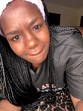 NissyxSawee online show from 10-24-25, 01:26