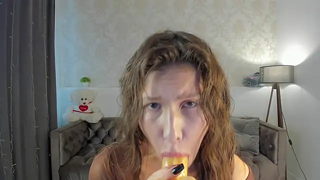 Snapshot of Cute__Alicia chatting on 09-14-25, 01:39 Cute  Alicia online show from 09-14-25, 01:39
