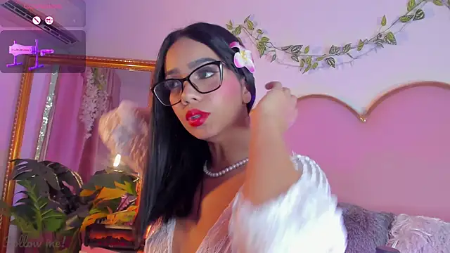 SenniaBella online show from 01-08-26, 02:01