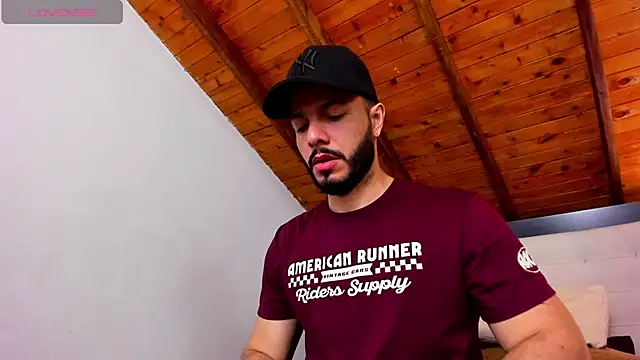 Tom Bailey online show from 02-21-26, 01:02