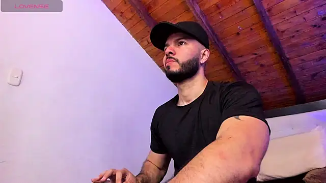 Tom Bailey online show from 02-27-26, 12:38