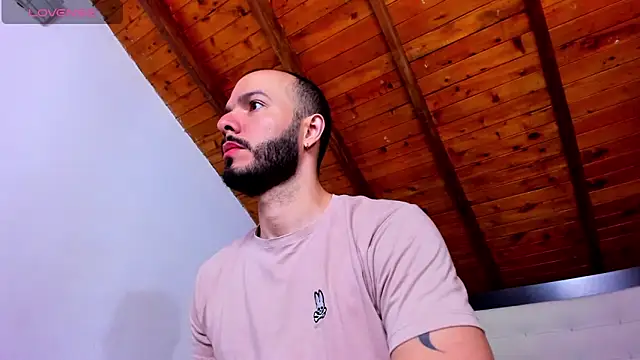 Tom Bailey online show from 04-04-26, 12:34