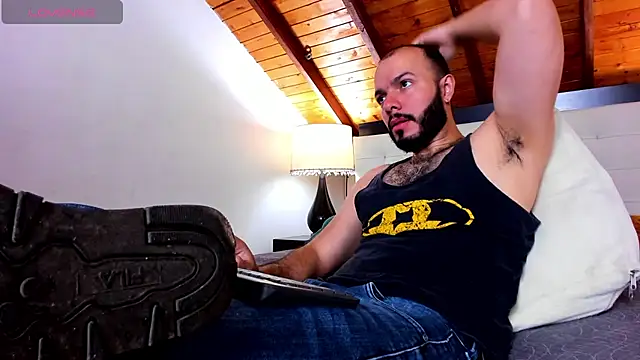 Tom Bailey online show from 11-02-25, 01:27