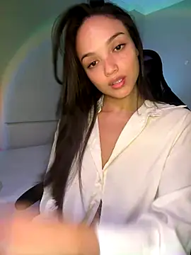 MisFrekcles  online show from 11-06-25, 10:30