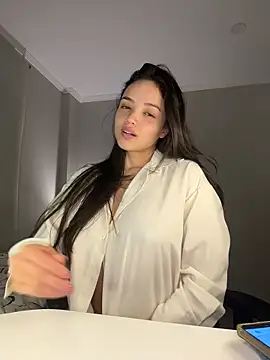 MisFrekcles  online show from 02-25-26, 10:26