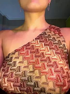 MisFrekcles  online show from 12-19-25, 11:12