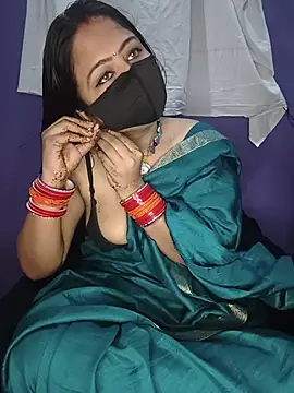 Snapshot of priya__angel chatting on 10-01-25, 03:33 priya angel online show from 10-01-25, 03:33