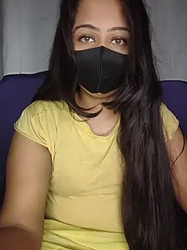 Snapshot of priya__angel chatting on 10-05-25, 05:36 priya angel online show from 10-05-25, 05:36