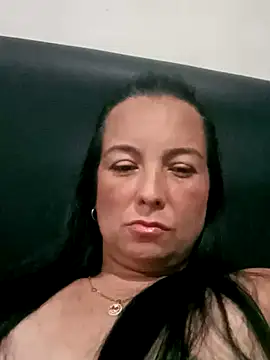Snapshot of Pedro-Caro chatting on 11-28-25, 02:23 Pedro-Caro online show from 11-28-25, 02:23