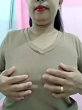 Snapshot of Lanyingxin18 chatting on 09-16-25, 01:28 Lanyingxin18 online show from 09-16-25, 01:28