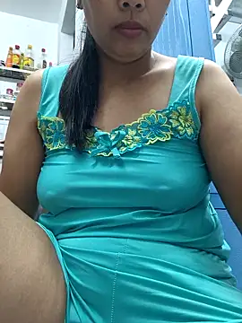 Lanyingxin18 online show from 02-07-26, 10:51