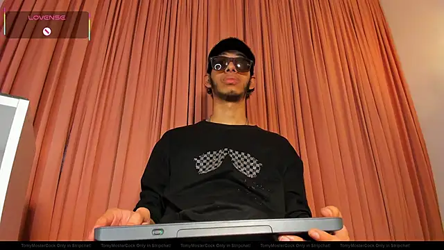 TomyMosterCock online show from 11-26-25, 07:58