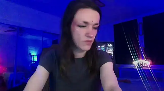 Snapshot of jetjinx chatting on 12-11-24, 12:02 jetjinx online show from 12-11-24, 12:02