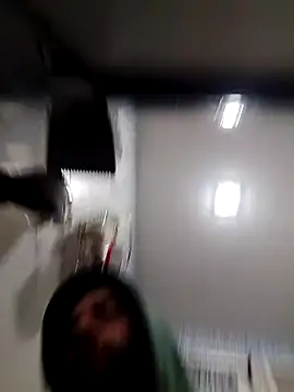 bearguy998 online show from 02-03-25, 07:07