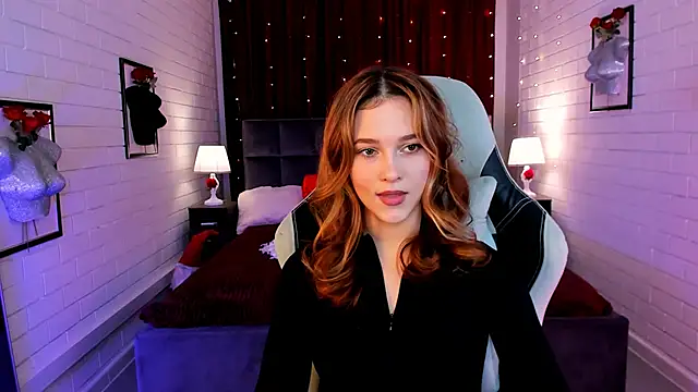 LolaLemona online show from 02-16-25, 09:15