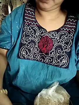 cuteyqueen online show from 03-10-26, 05:44