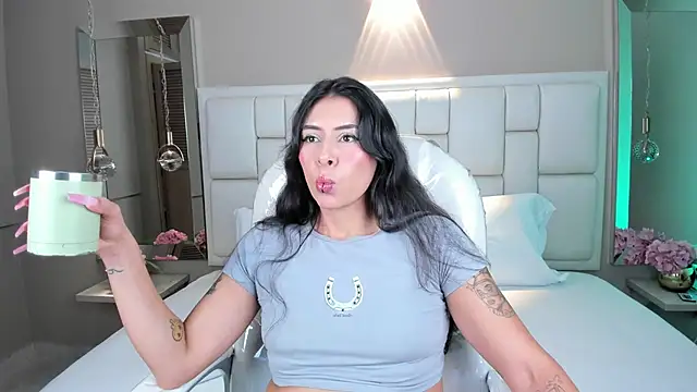 JessyEvans online show from 11-15-25, 07:40