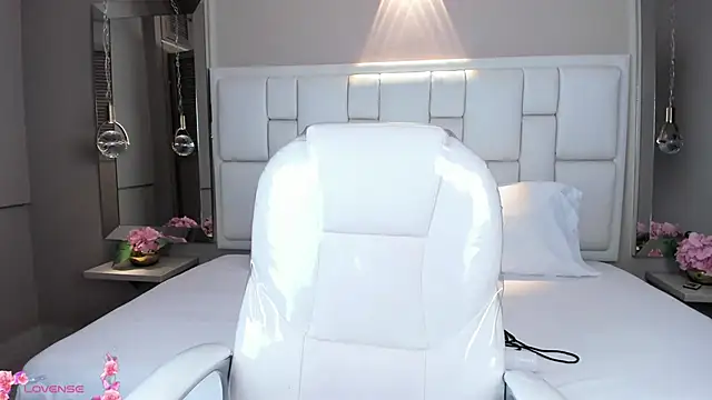 JessyEvans online show from 01-13-26, 07:29