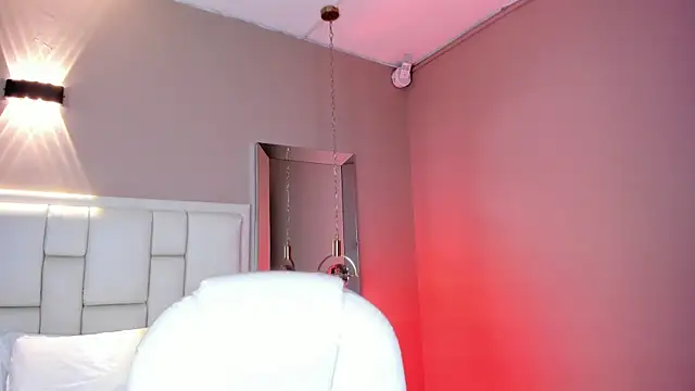 JessyEvans online show from 12-18-25, 07:29