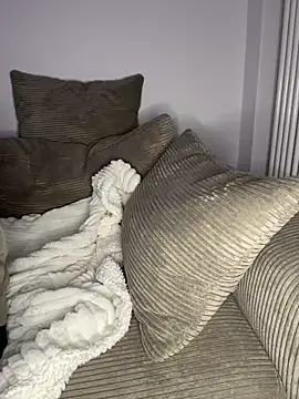 Snapshot of X_JamieLove_X chatting on 03-16-25, 09:37 X JamieLove X online show from 03-16-25, 09:37